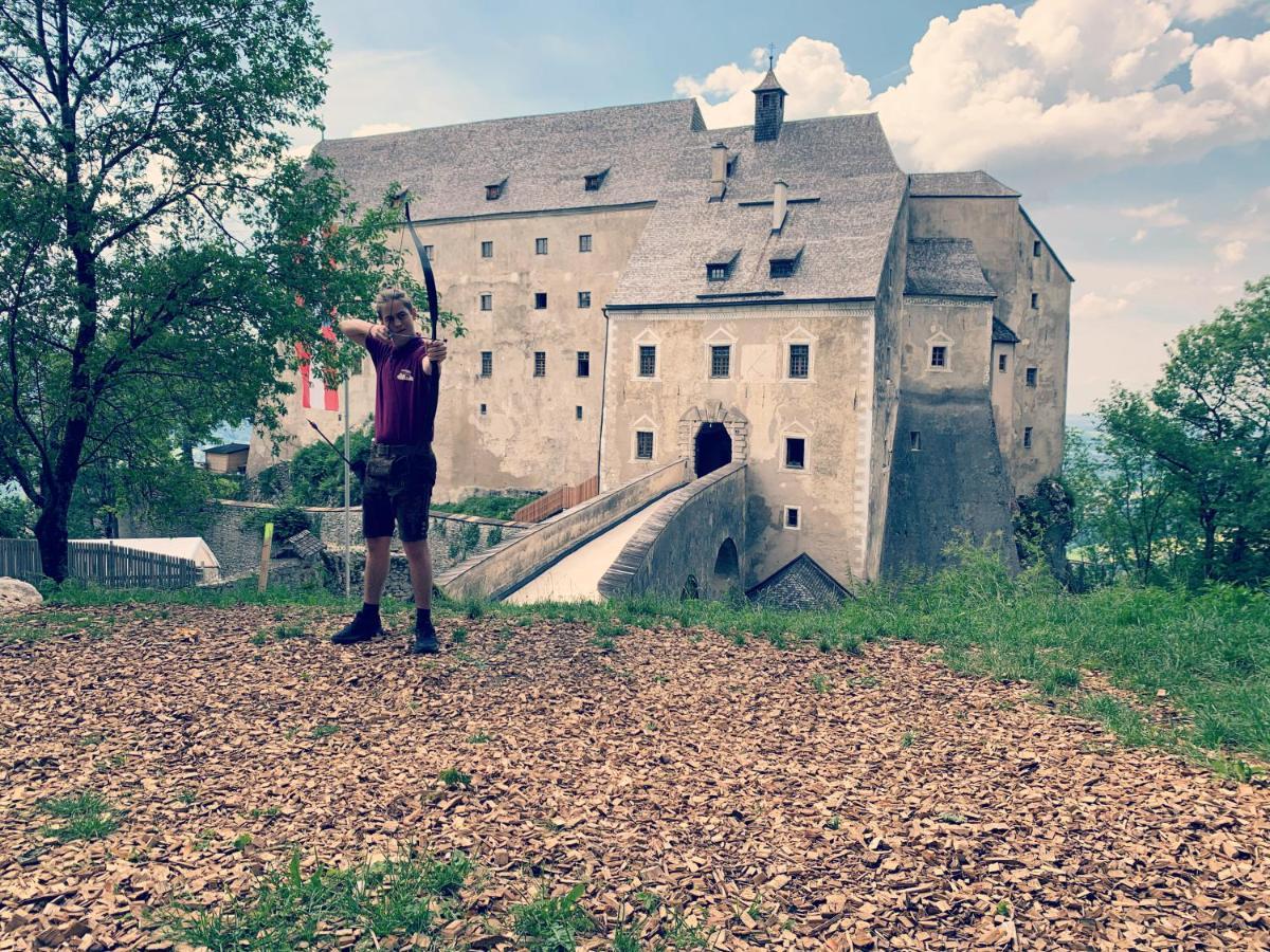 Hotel Burg Altpernstein Micheldorf in Oberösterreich Esterno foto