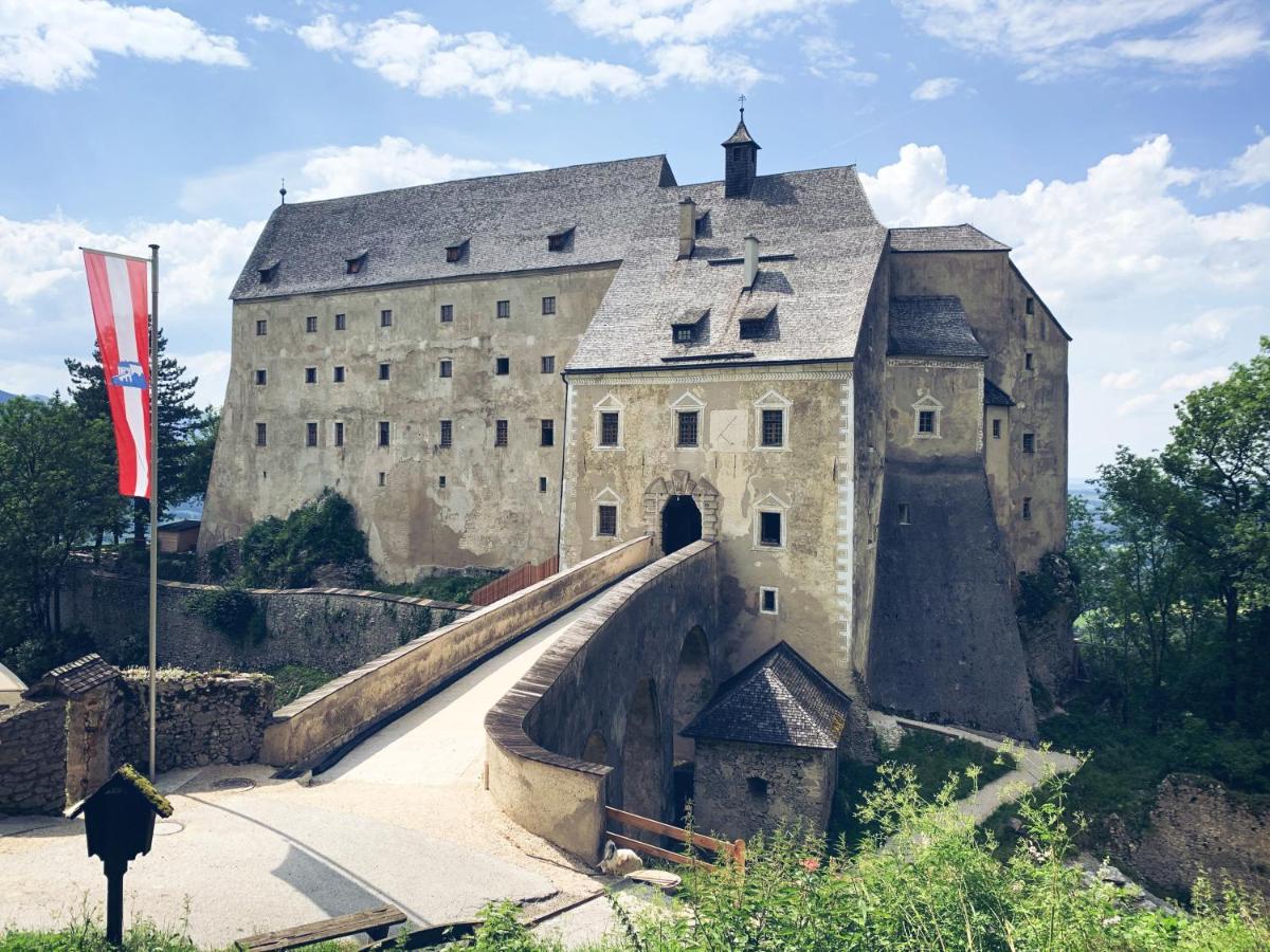 Hotel Burg Altpernstein Micheldorf in Oberösterreich Esterno foto