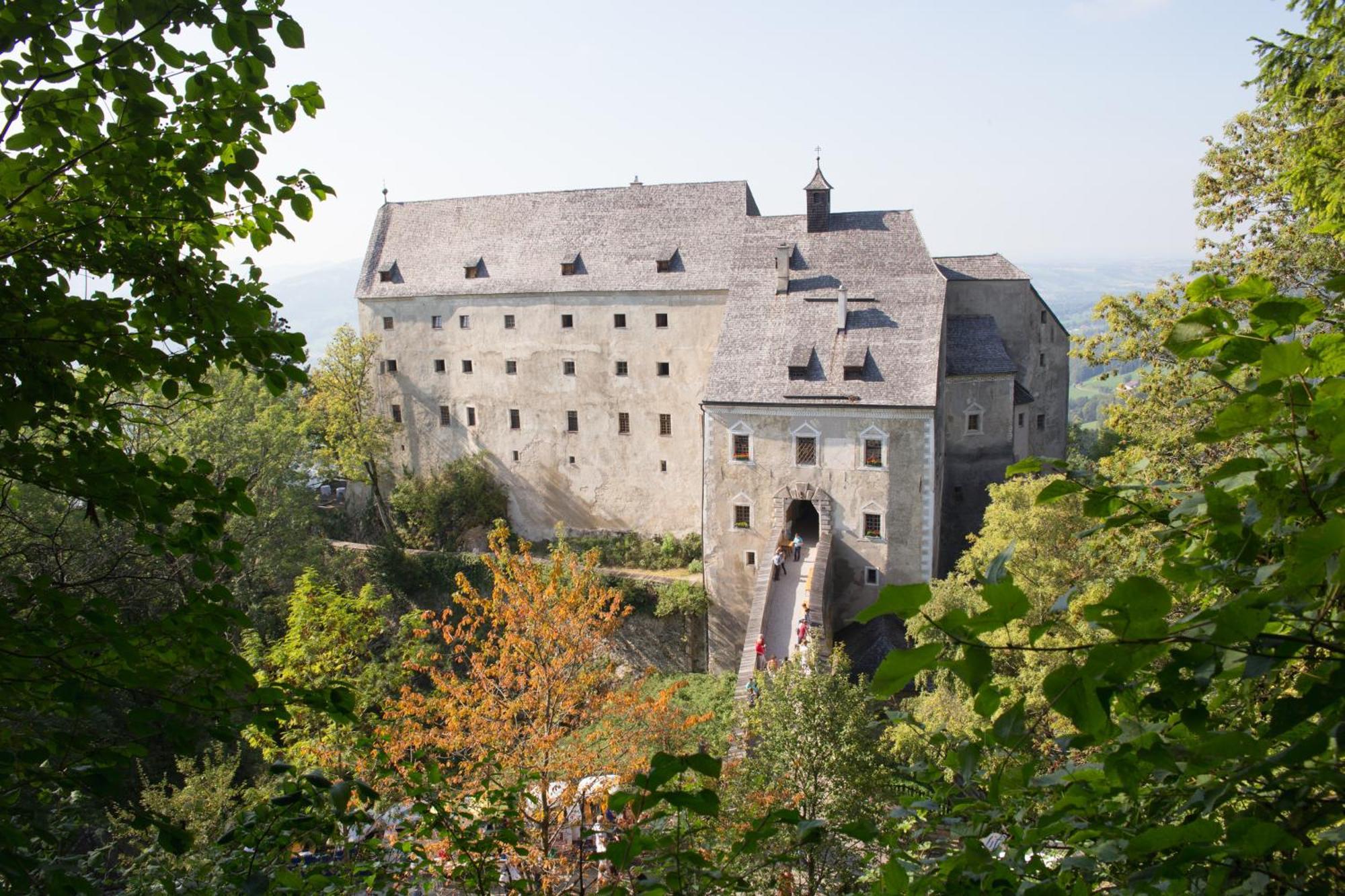 Hotel Burg Altpernstein Micheldorf in Oberösterreich Esterno foto